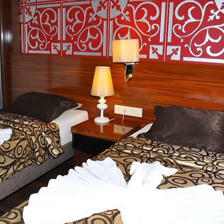 Grand Bayar Beach Hotel Alanya Exteriör bild