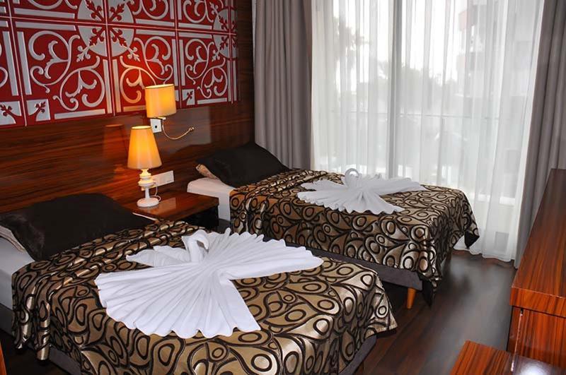Grand Bayar Beach Hotel Alanya Exteriör bild