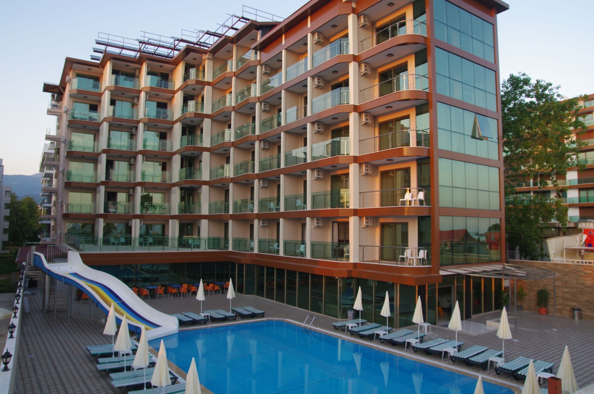 Grand Bayar Beach Hotel Alanya Exteriör bild